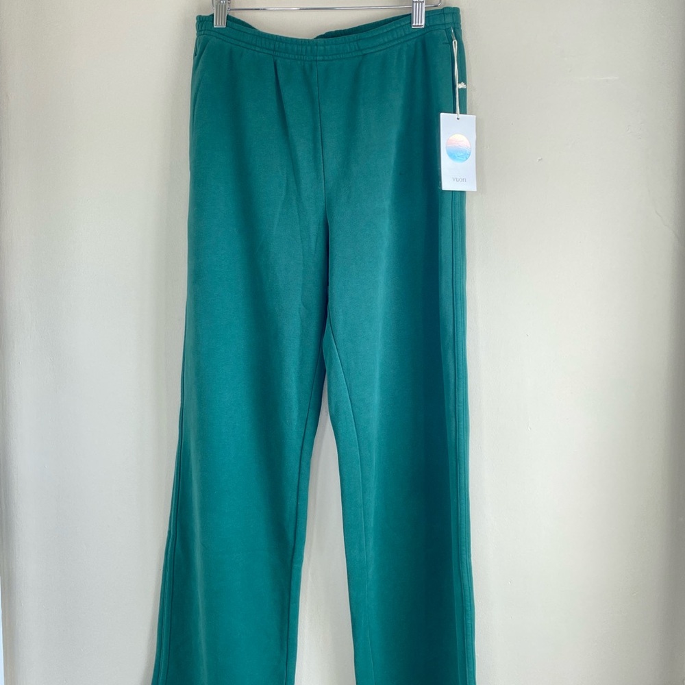 Vuori Sedona Straight Leg Sweatpant size S in Viridian - Picture 2 of 5